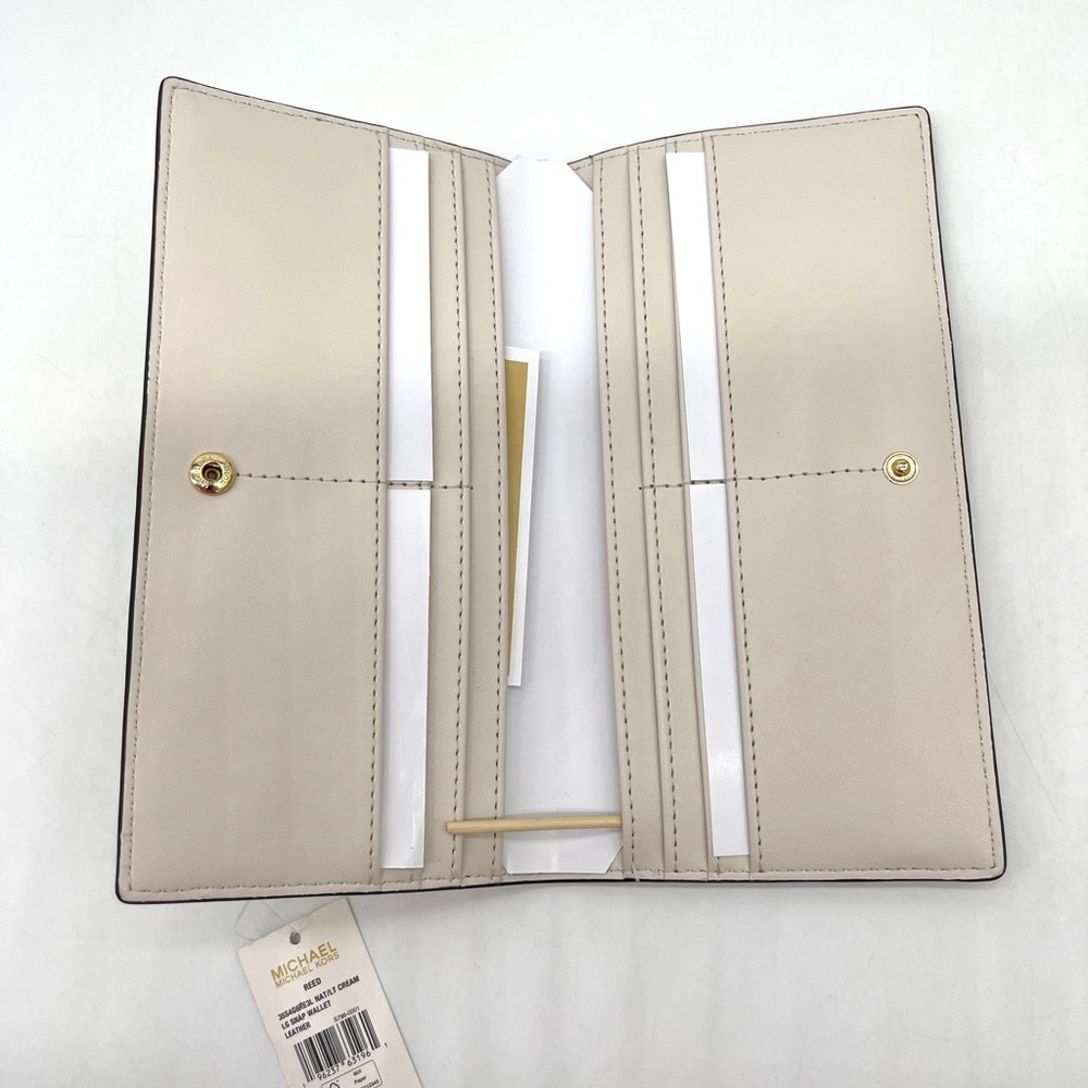 Michael Kors Reed Large Snap Bifold Wallet - Picture 5 of 7